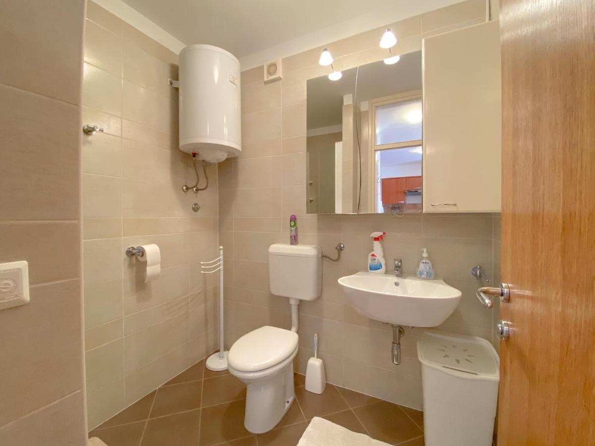 Vesna S Apartment Novigrad Istria Extérieur photo