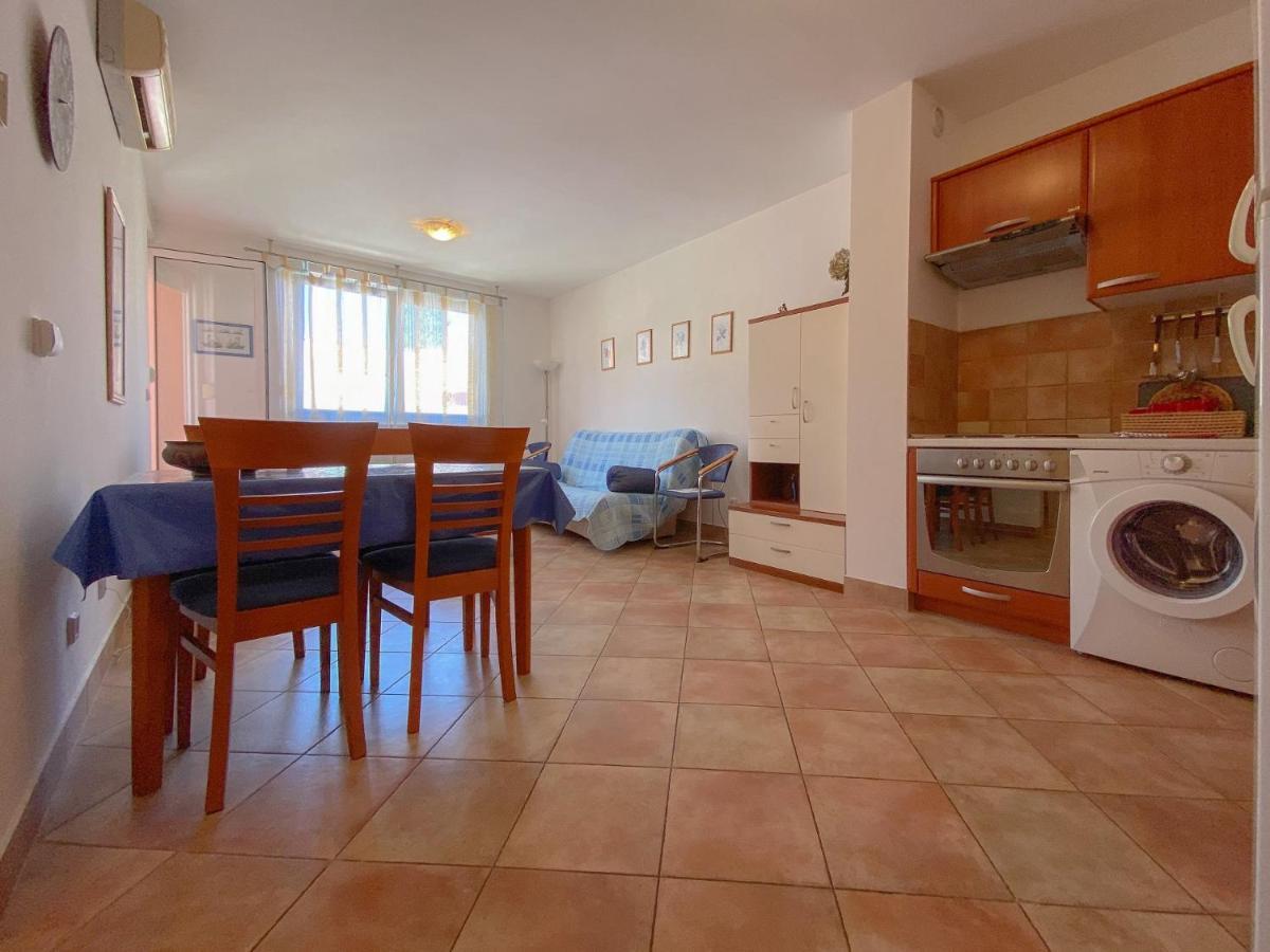 Vesna S Apartment Novigrad Istria Extérieur photo