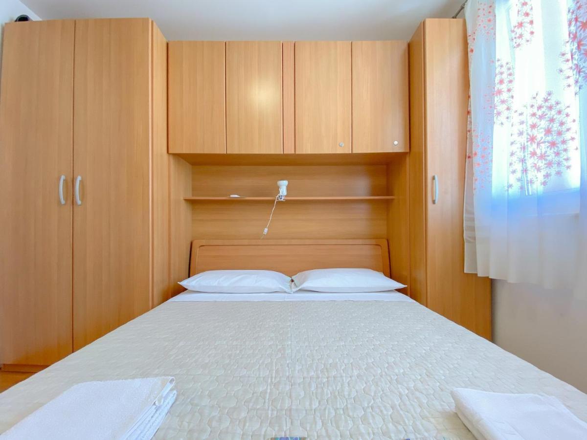 Vesna S Apartment Novigrad Istria Extérieur photo